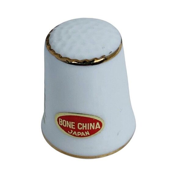 VTG Japan Bone China Limoges Woman Sewing Thimble Figural Couple Hand Painted - Picture 5 of 6